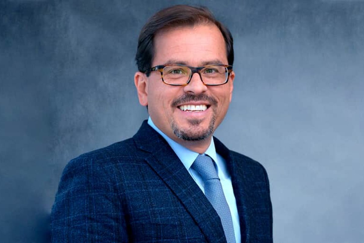 Ministro Floriano Marques vota pela inelegibilidade de Jair Bolsonaro