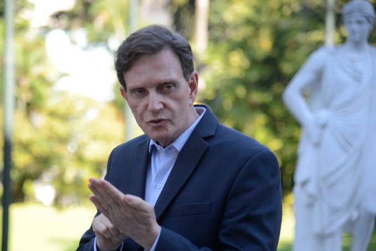 Entre 2017 e 2019, Crivella aumentou em 50% verba de propaganda