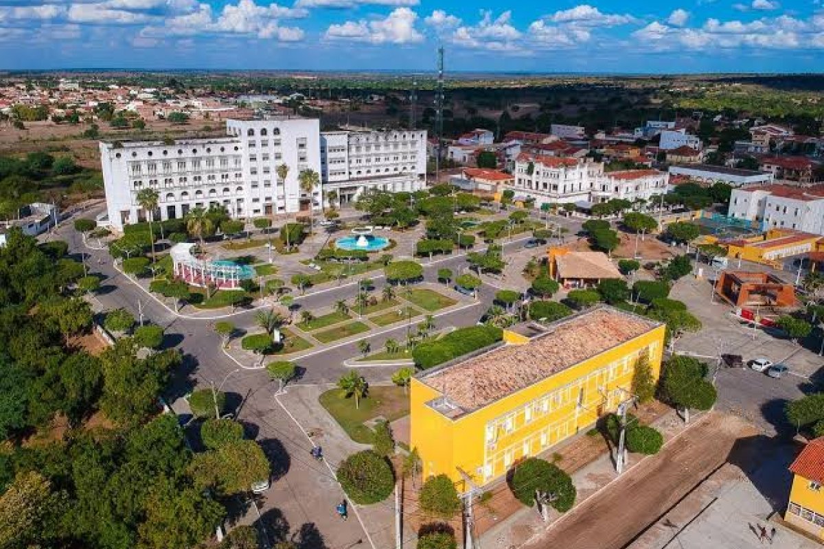 Secretaria municipal de Cipó é exonerada a pedido do Ministério Público