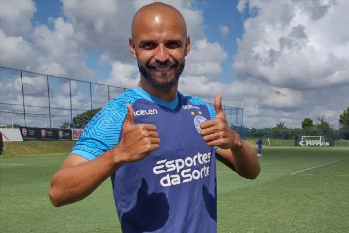 Bahia e Grêmio iniciam trilogia de confrontos em sequência no Brasileirão e Copa do Brasil