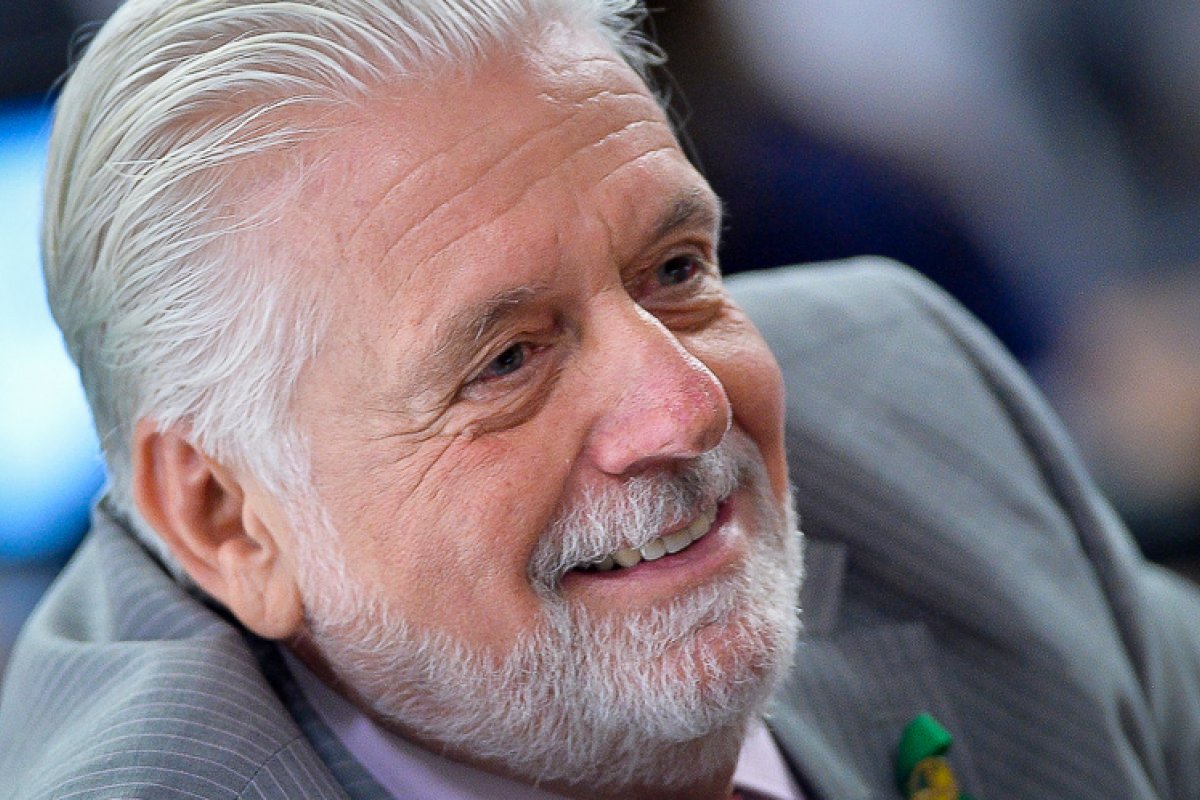 'Me orgulho de ter transformado o hino do 2 de Julho no hino oficial da Bahia', afirma Jaques Wagner