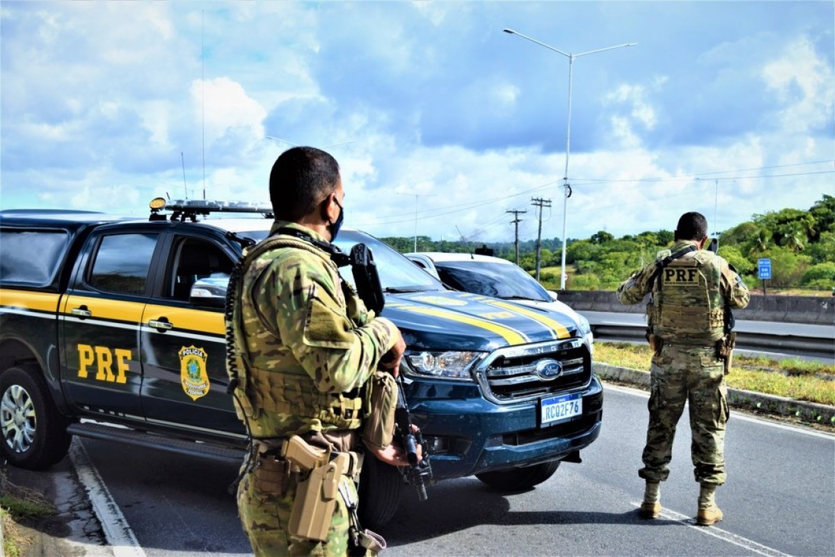 Eleições: um terço das blitzes da PRF no segundo turno ocorreu no Nordeste, diz jornal