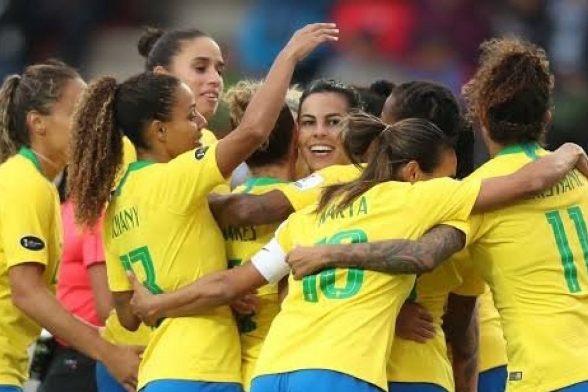 Seleção Feminina volta ao Top 10 da Fifa