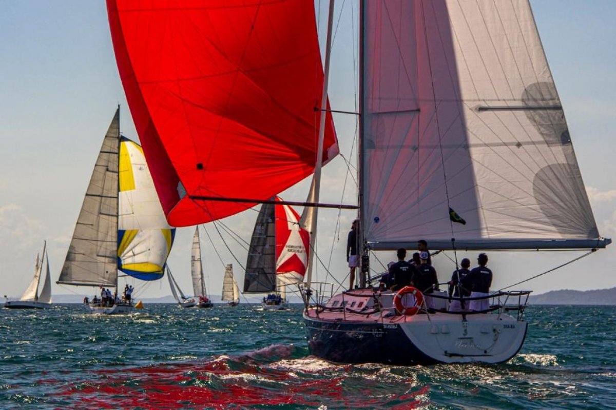 Barcos baianos disputam 50ª edição da Semana Internacional de Vela de Ilha Bela 2023!