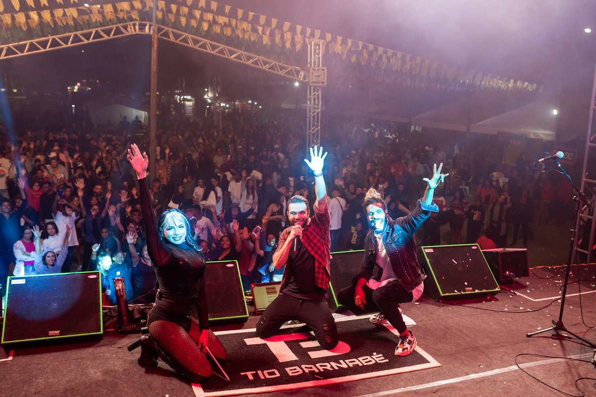 Tio Barnabé encerra turnê junina com mais de 30 apresentações!