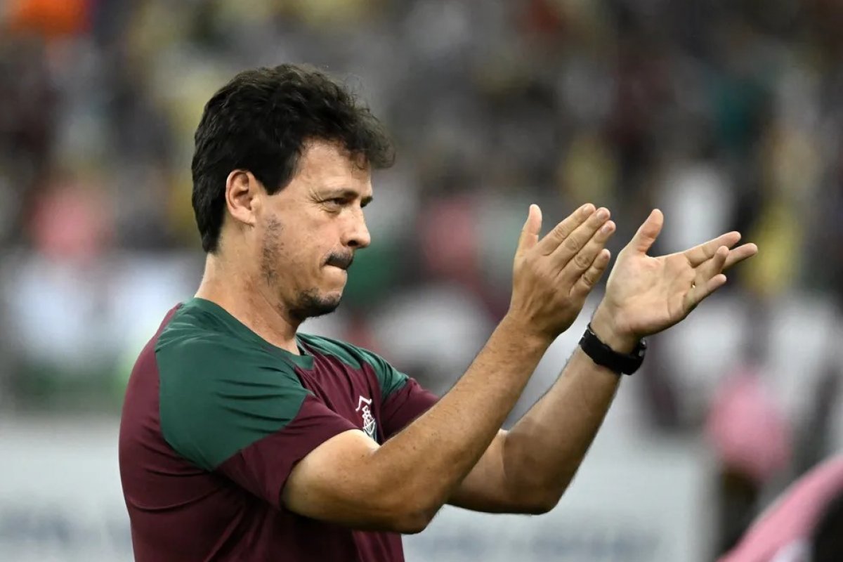 Fernando Diniz será treinador interino da seleção após acordo entre CBF e Fluminense