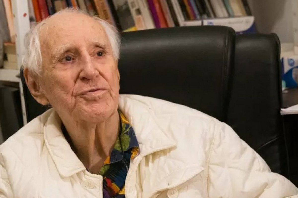 Zé Celso Martinez morre aos 86 anos em São Paulo