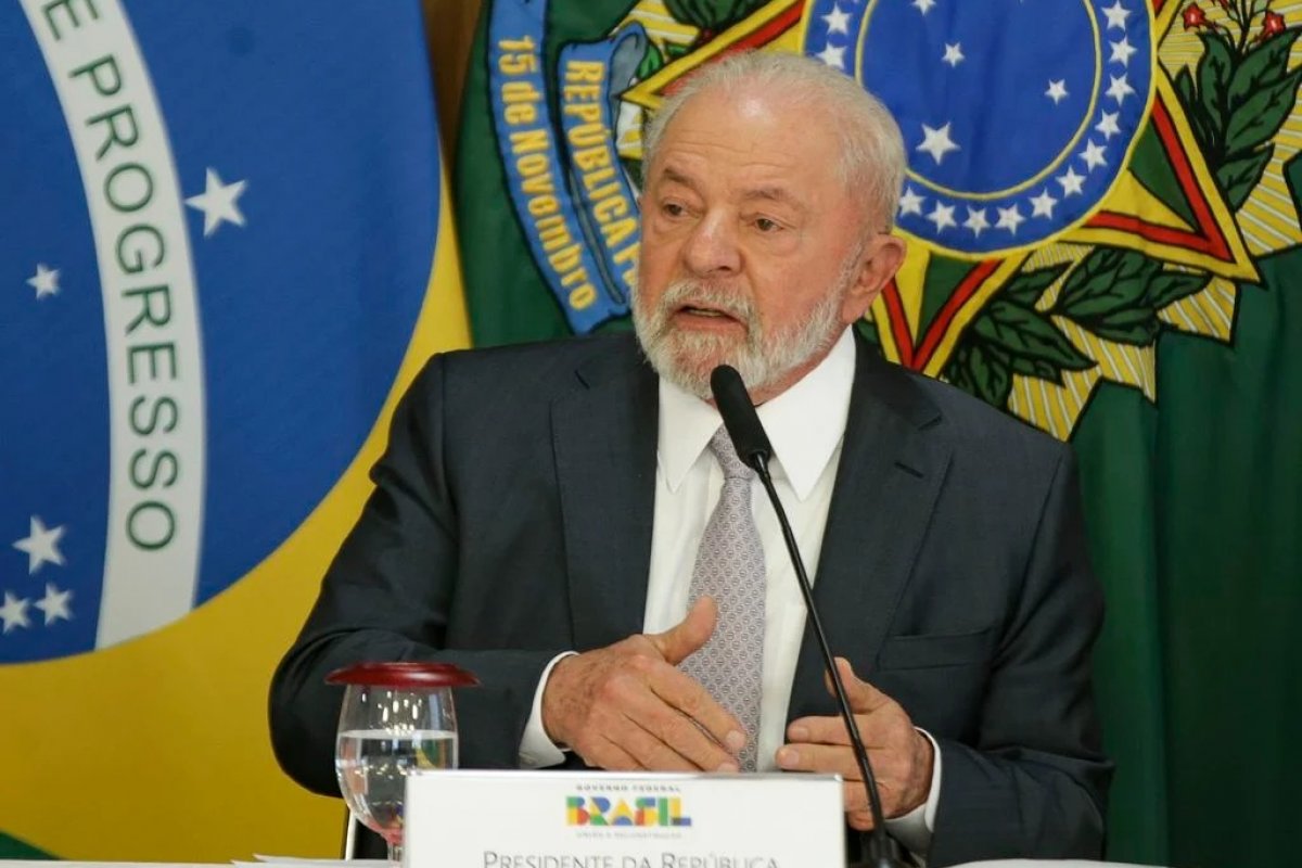 Vídeo: Lula diz não querer 'se meter' na guerra entre Rússia e Ucrânia