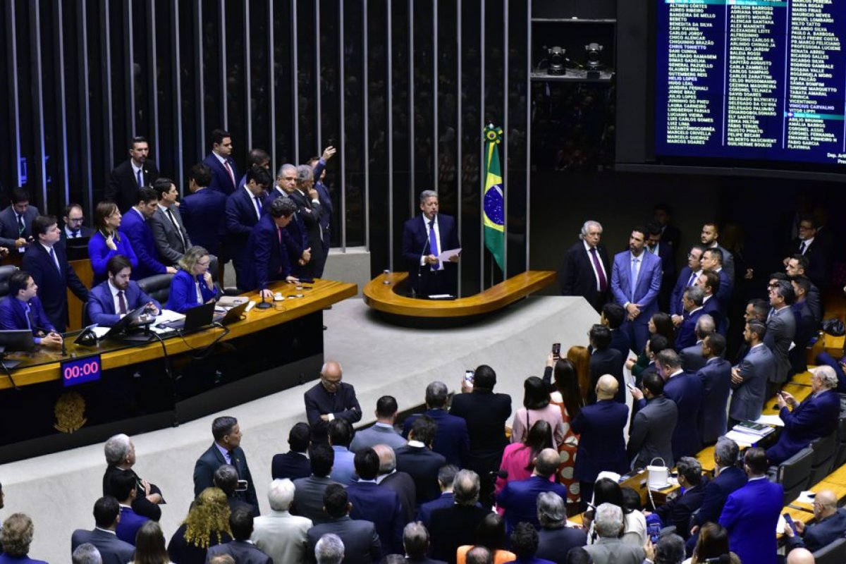 Reforma Tributária: confira como cada deputado baiano votou