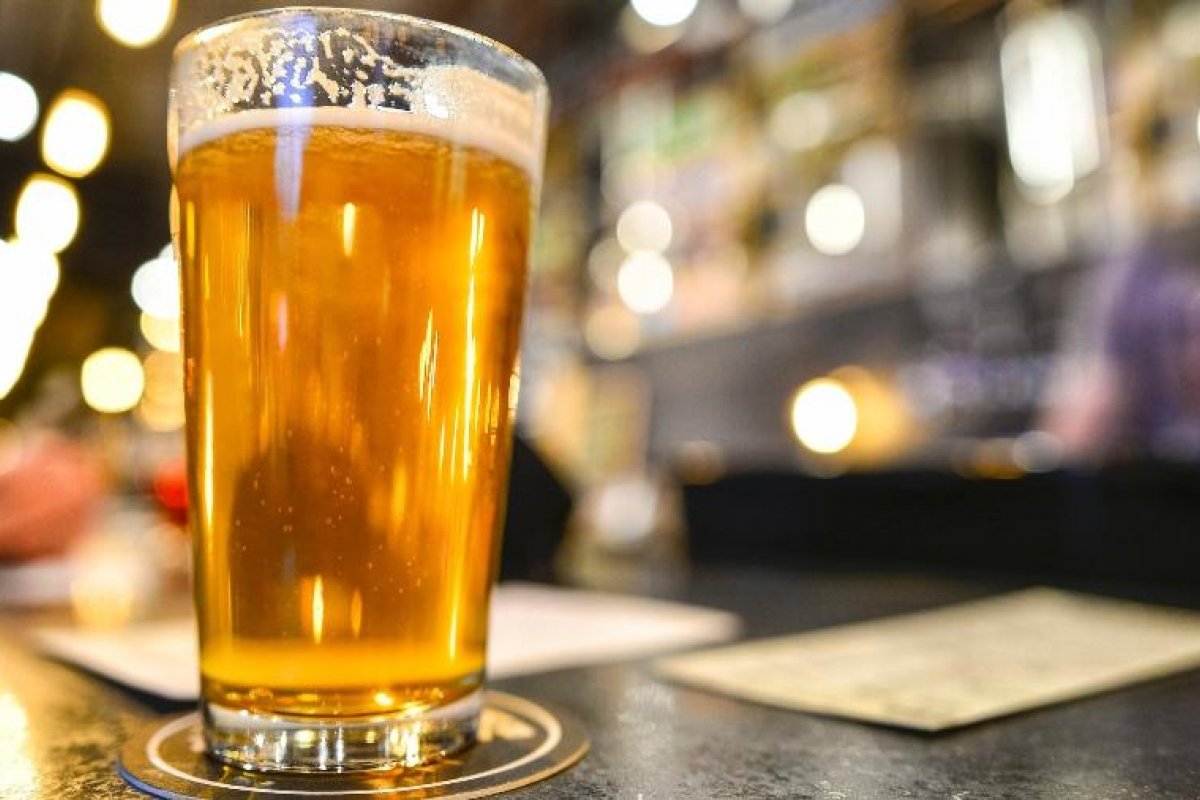 Pesquisadores descobrem circuito neural que regula ingestão de álcool