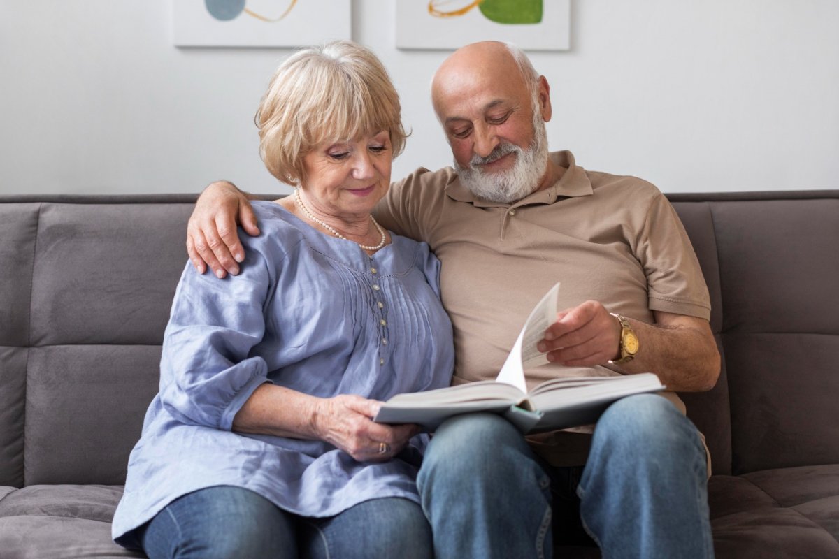 Biblioterapia: Enfermeira baiana é pioneira no uso da literatura como prática de cuidado a idosos!