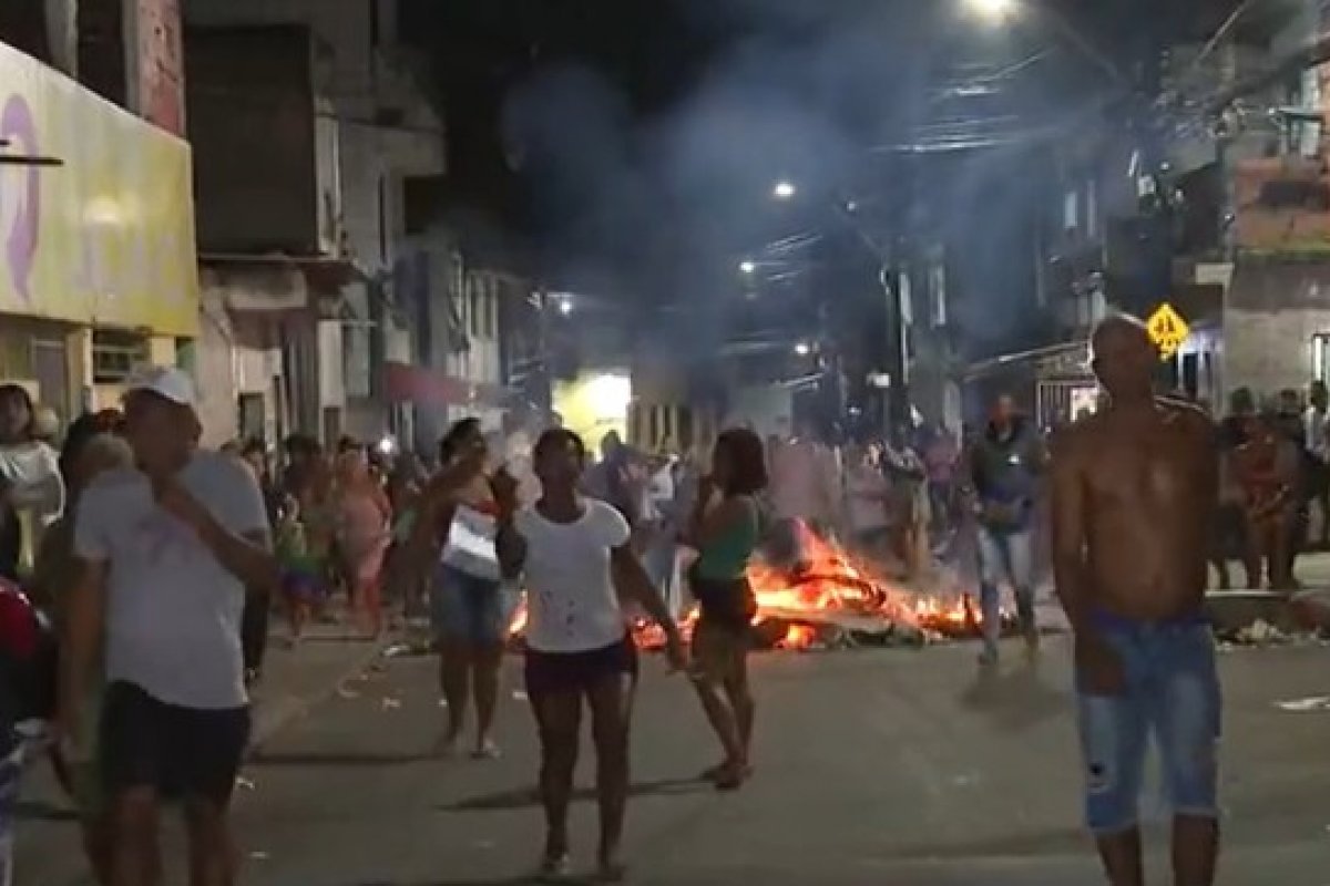 Ônibus voltam a circular no bairro de São Gonçalo após morador ser morto a tiros