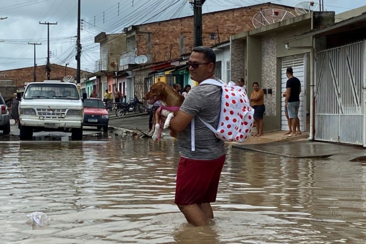 Sobe para 22 mil estão desalojados e desabrigados em Alagoas