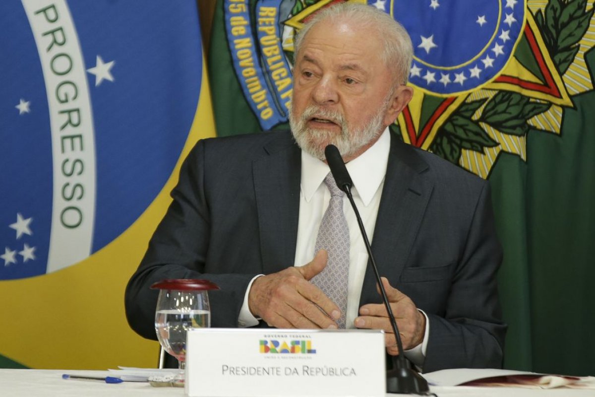 Presidente Lula convida primeiro-ministro norueguês para Cúpula da Amazônia