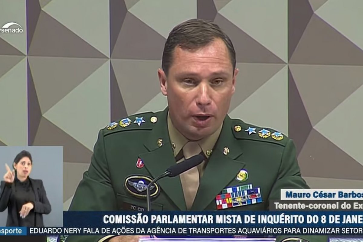 Após silêncio de Cid, presidente da CPMI do 8 de Janeiro diz que vai acionar STF