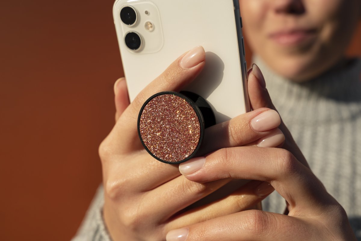 iPhone 15 pode custar 300 dólares a mais que modelo anterior