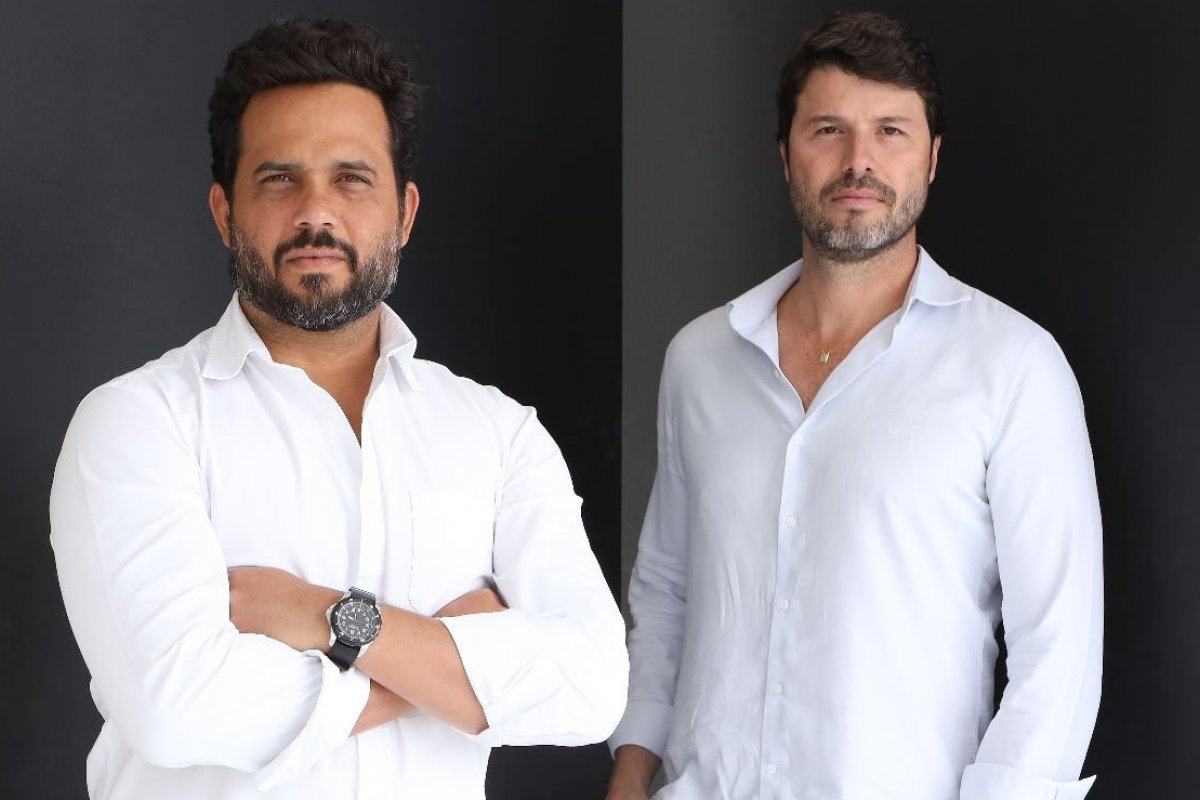 Arquitetos Caio Bandeira e Tiago Martins estarão na CASACOR que estreia dia 27 de julho na capital baiana!