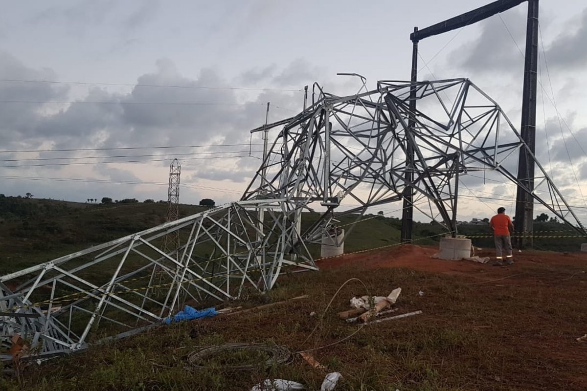 MPT vai apurar morte de operários em queda de torre