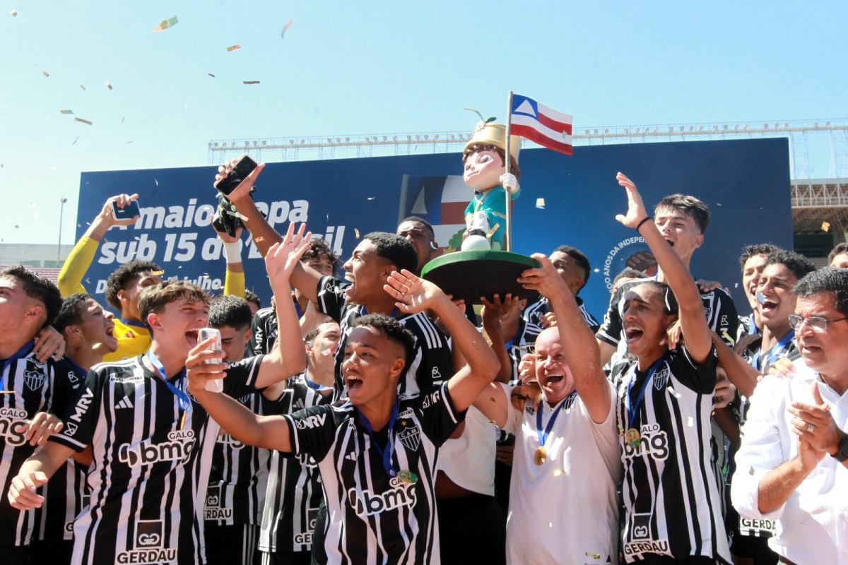 Atlético-MG vence a Copa 2 de Julho de Futebol Sub-15 em Salvador