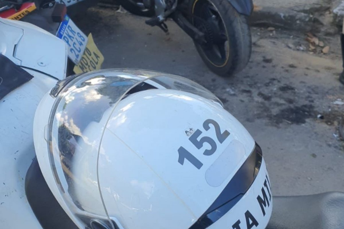 Moto utilizada em assaltos na Avenida Garibaldi é apreendida pela PM em Salvador