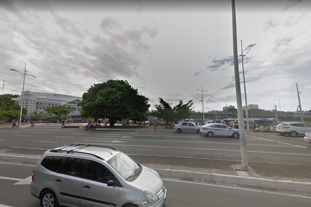 Praça Newton Rique será interditada a partir desta terça (17) por conta de obras do BRT