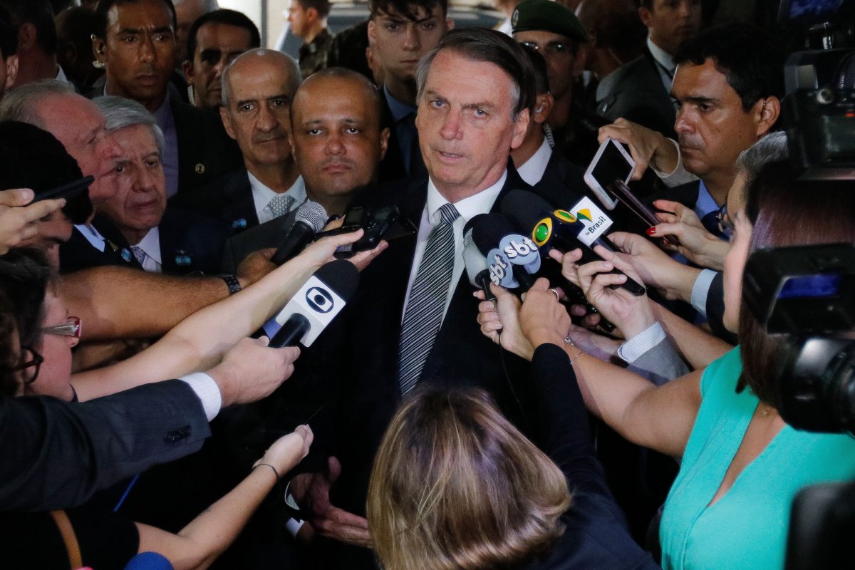 Bolsonaro afirma que vai vetar mudanças do relator sobre o Código de Trânsito