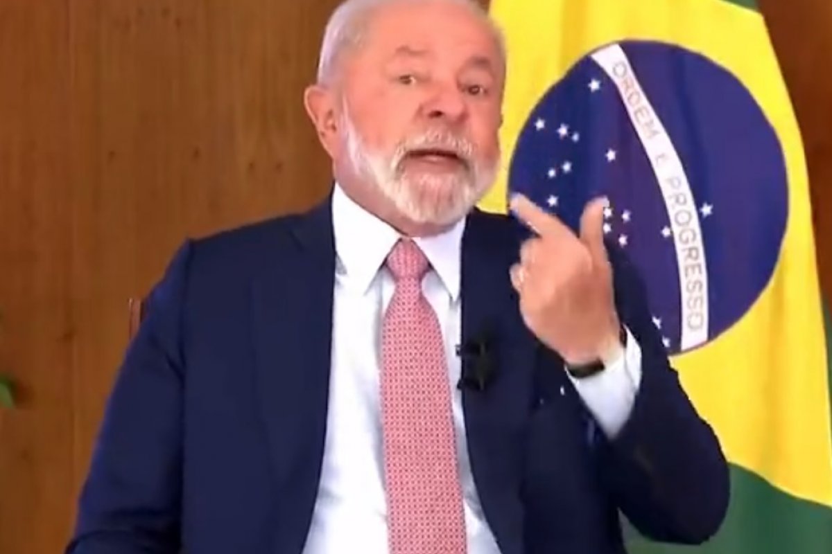 Vídeo: Lula mente ao afirmar que seu governo reconstruiu "186 milhões de casas" paralisadas