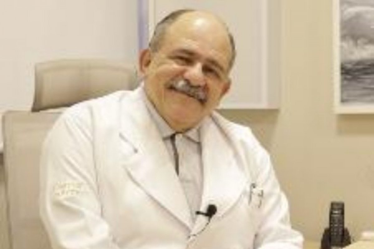 No Dia Nacional do Homem, urologista destaca importância da reposição hormonal para este grupo!