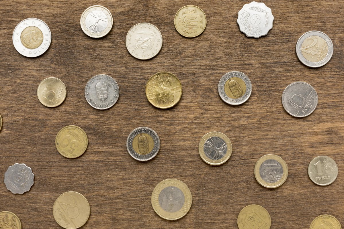 Tesouro de 700 moedas de ouro pode ser vendido por milhões de dólares nos EUA