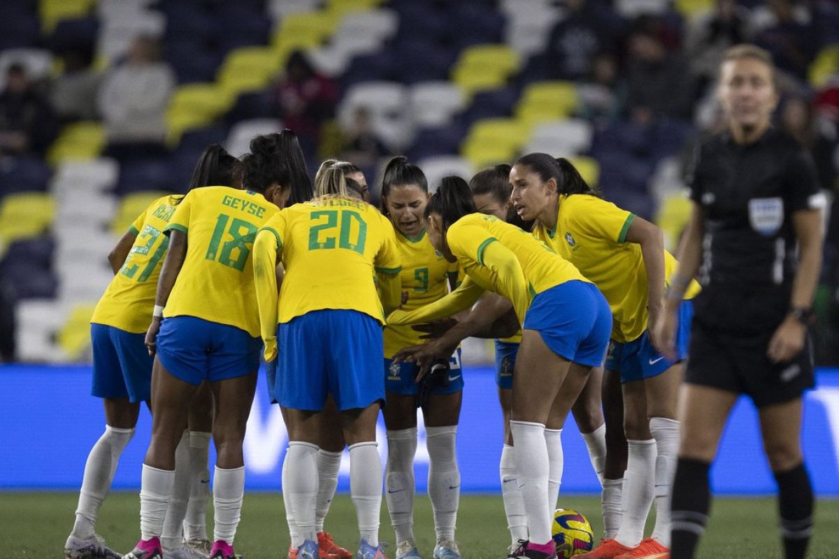 Governo adotará ponto facultativo nos jogos do Brasil na Copa feminina