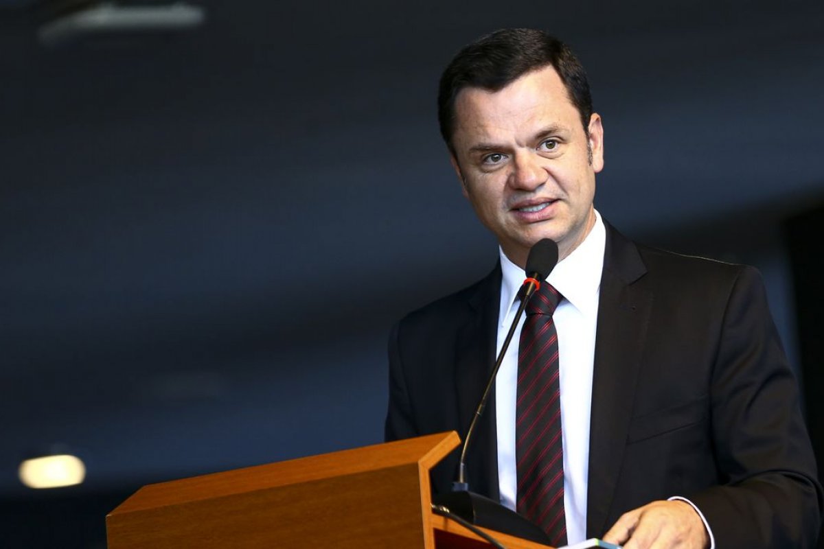 Anderson Torres terá que devolver salários recebidos na prisão, diz PF