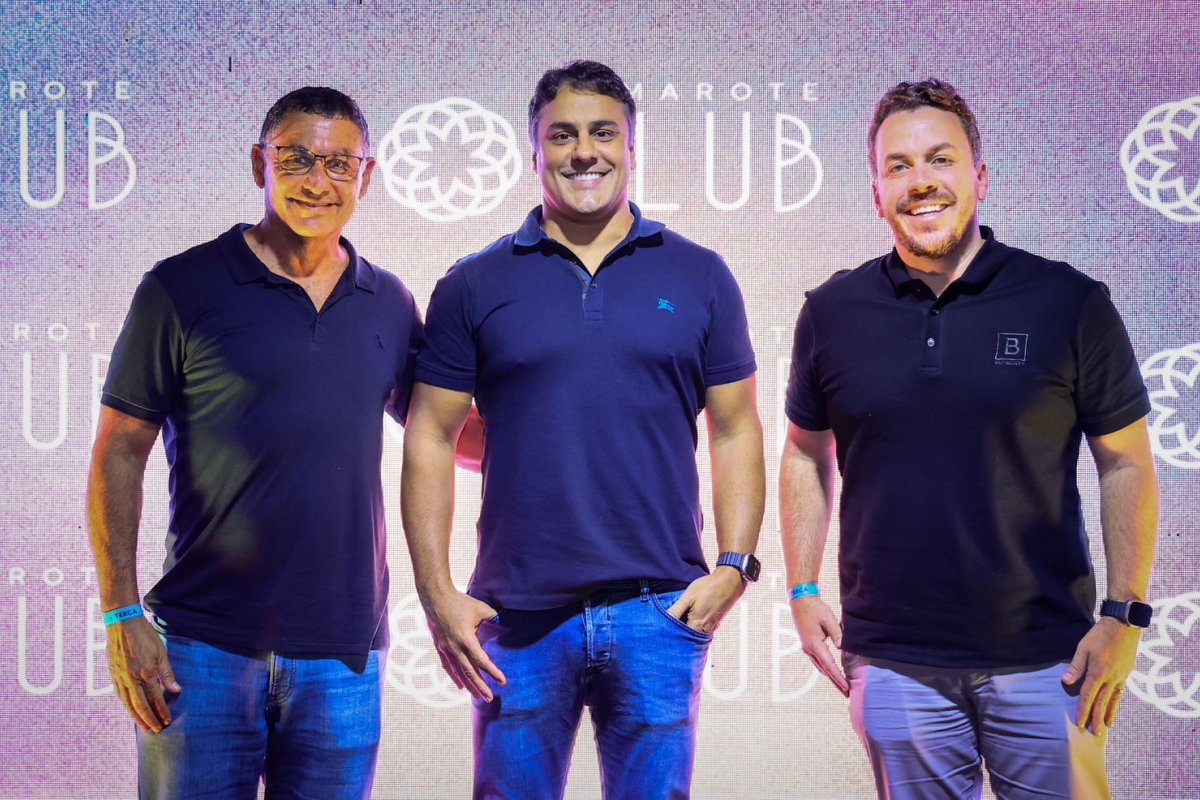 Camarote Club reúne convidados em noite de lançamento do tema de 2024!