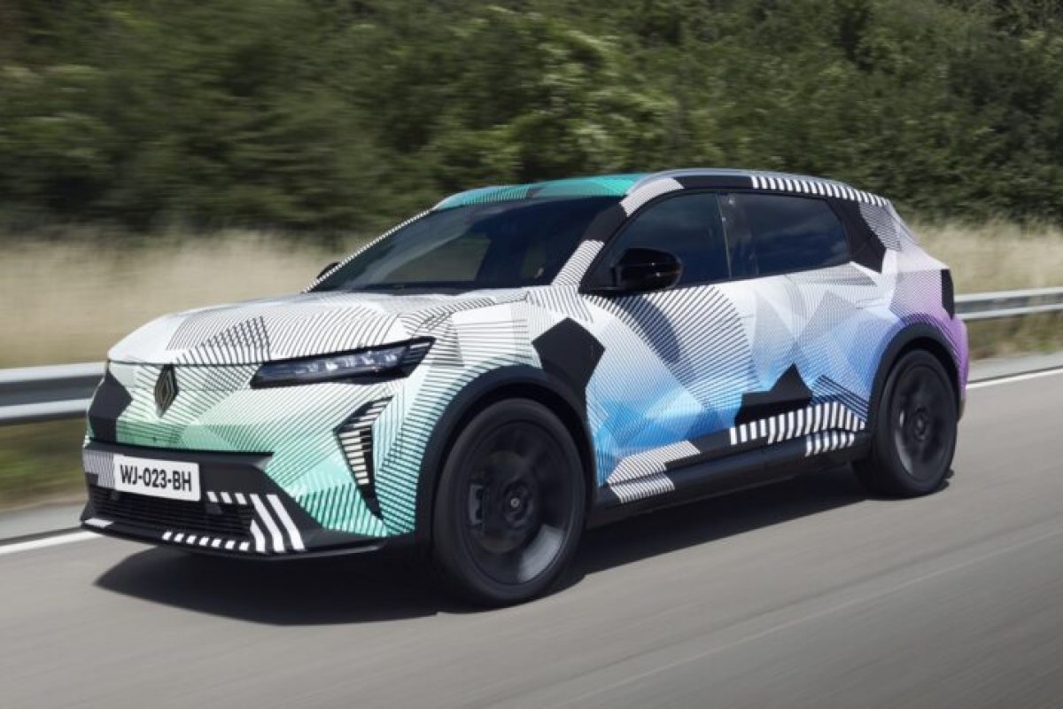 Renault vai relançar SCENIC só com motor elétrico na Europa