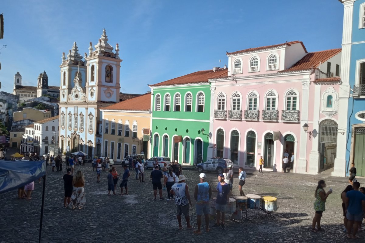 Festa Literária Arte e Identidade abre inscrições para artistas da arte e cultura negra nesta edição!
