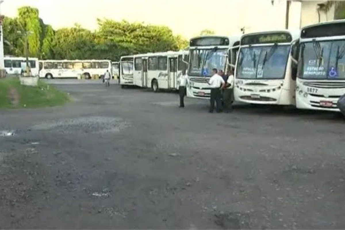 Rodoviários da Região Metropolitana de Salvador paralisam atividades nesta segunda (24)
