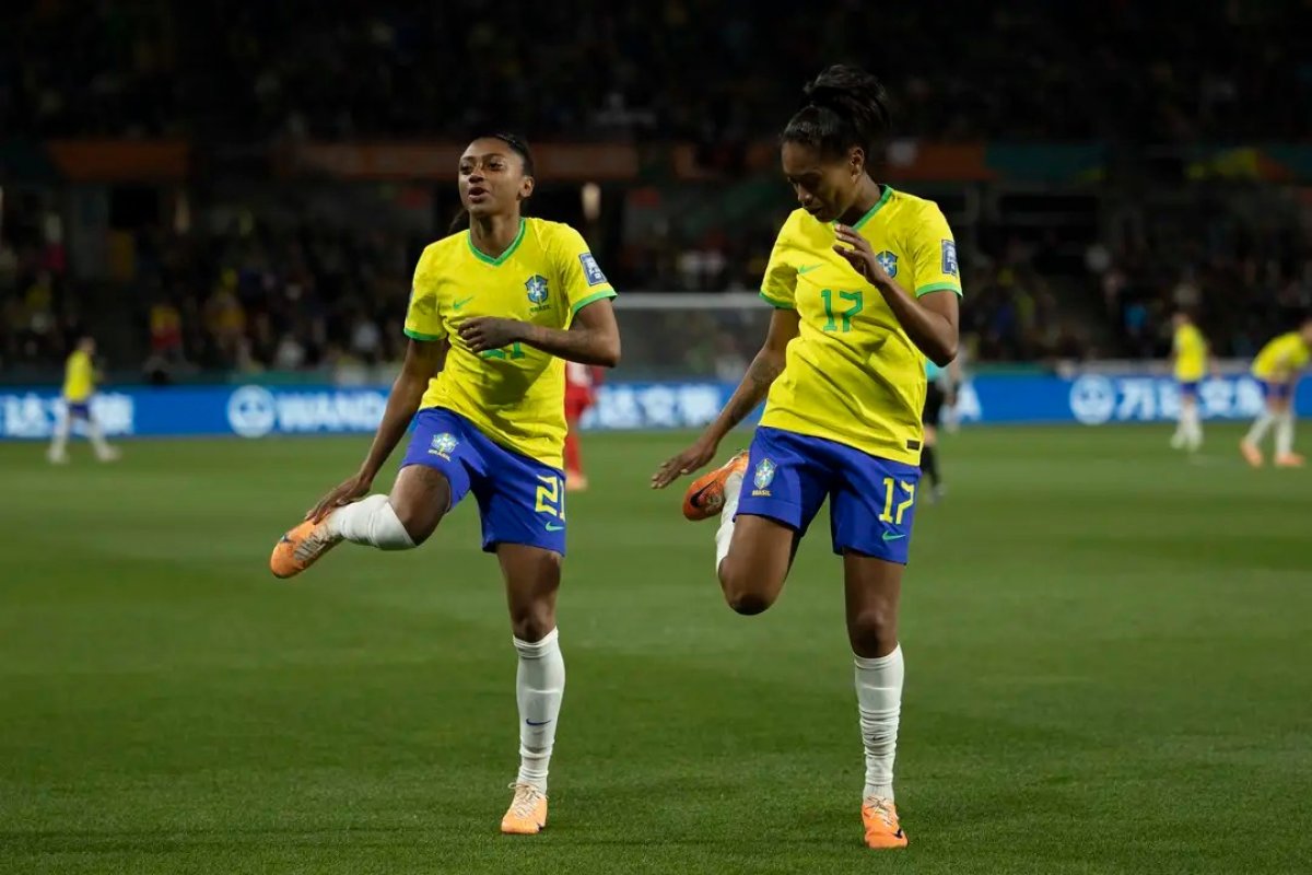 Brasil domina o Panamá e aplica maior goleada da Copa do Mundo no grupo F