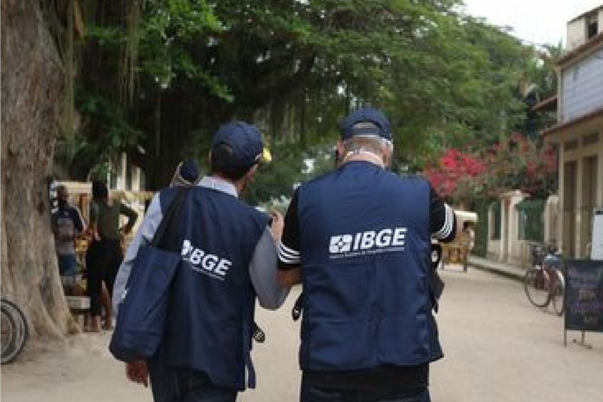 IBGE abre novo concurso com mais de 100 vagas; confira