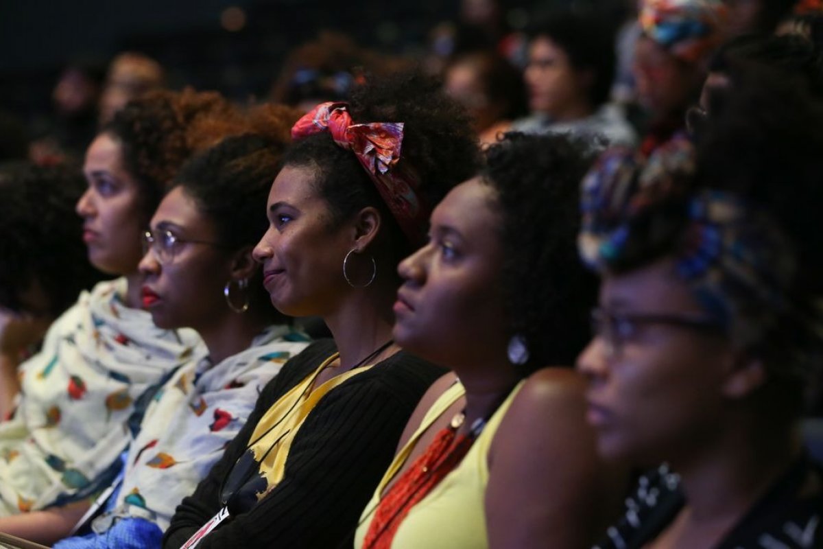 25 de julho: dia de reflexão, luta e reconhecimento para mulheres negras