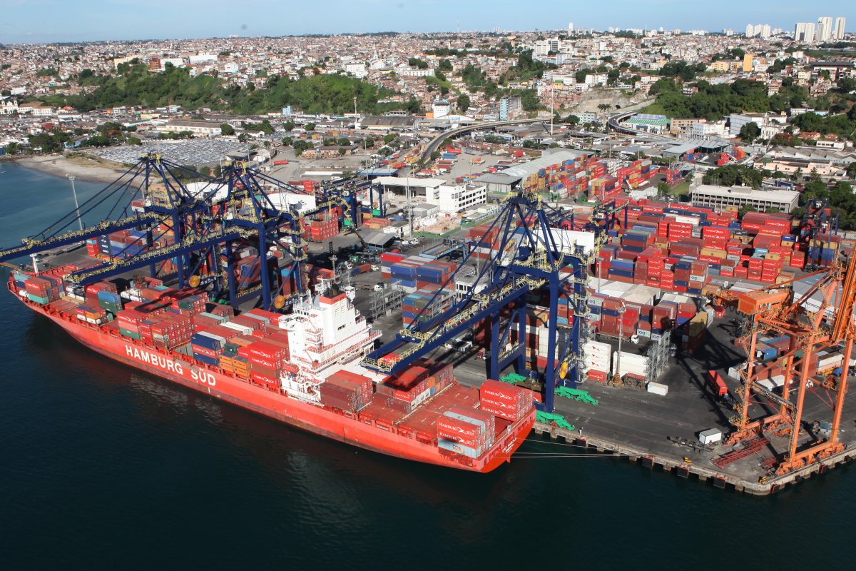 Exportações baianas crescem 27,4% em maio