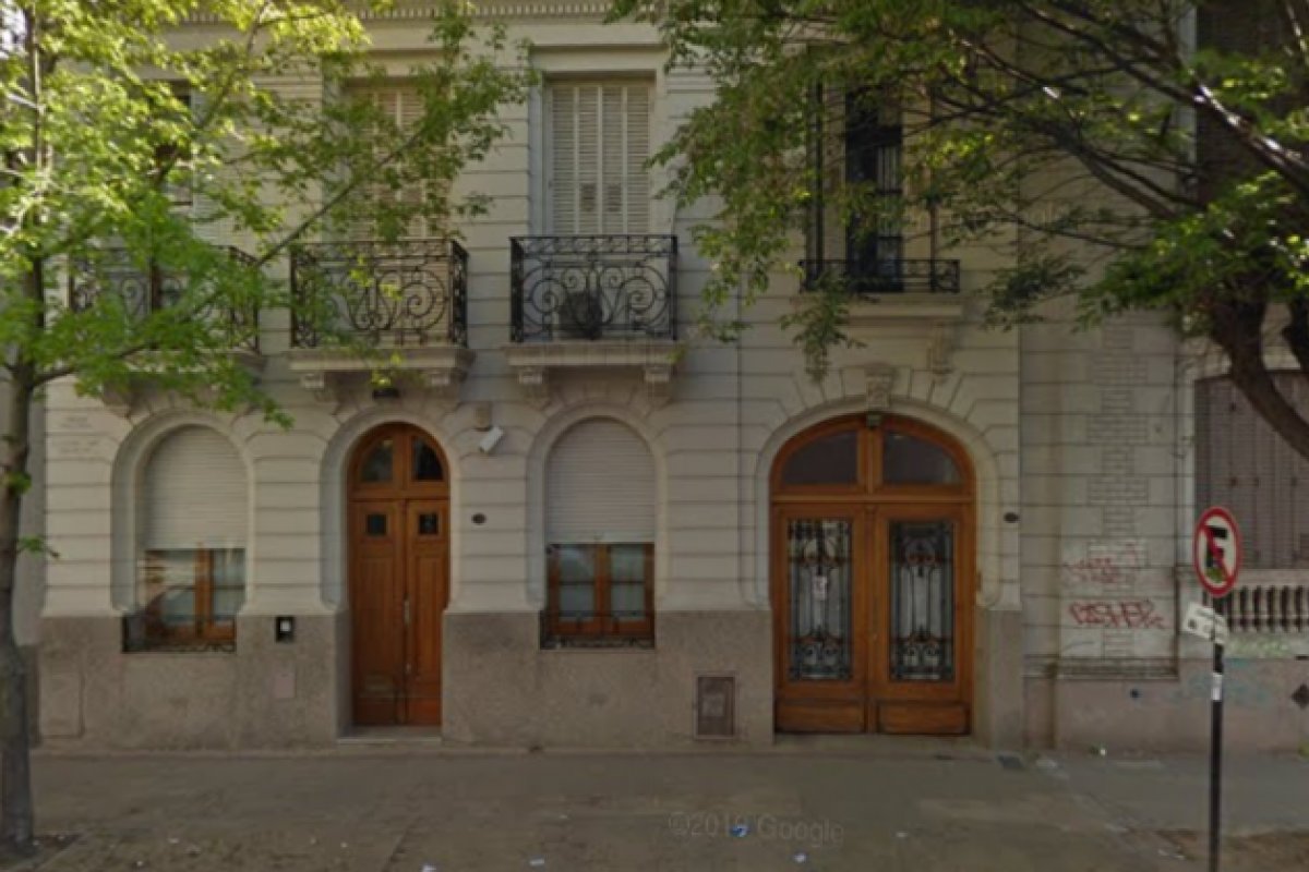 Padre argentino acusado de abuso sexual de crianças é encontrado morto