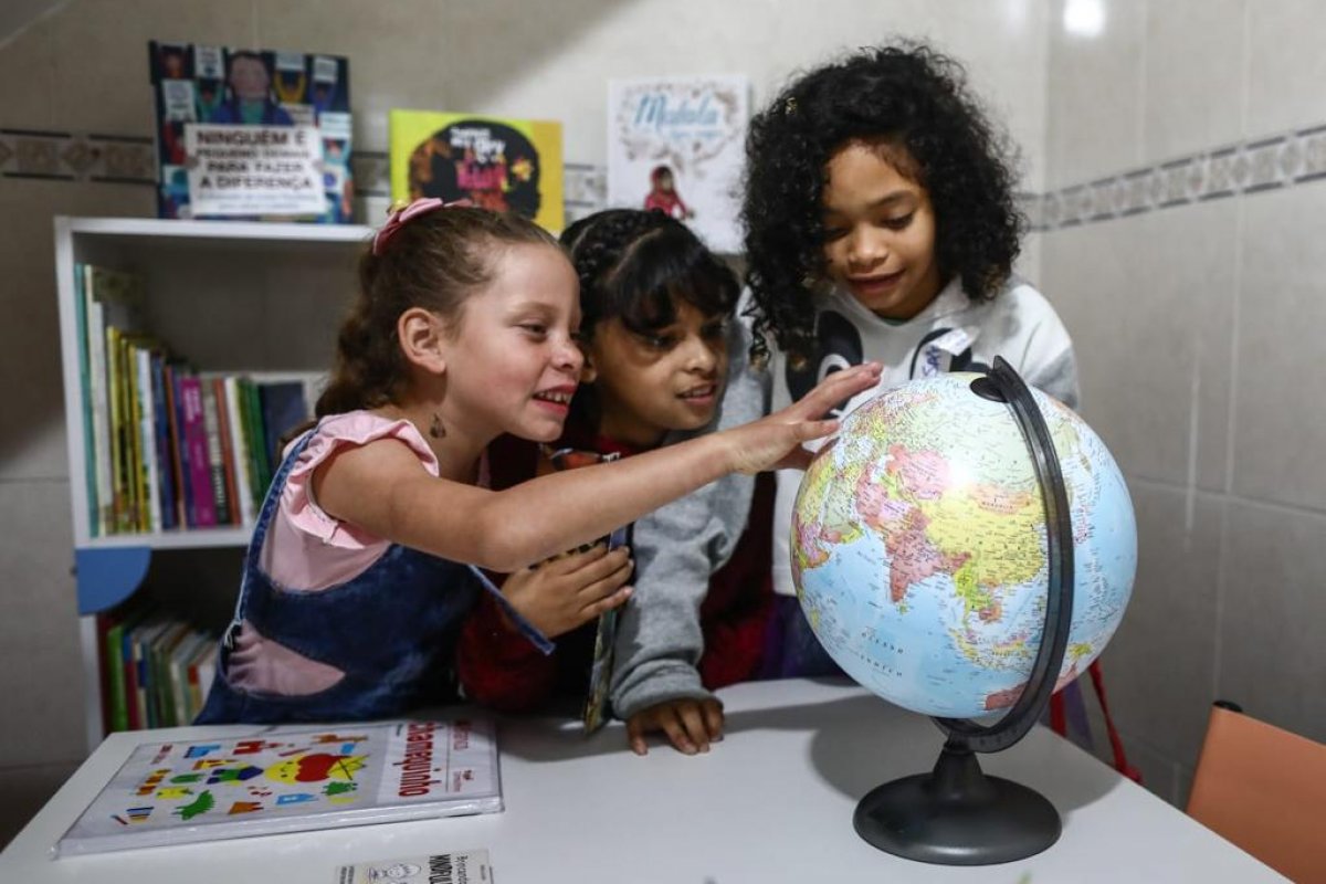 Terreiro Ilê Axé Opô Afonjá recebe projeto internacional Biblioteca de Los Sueños!