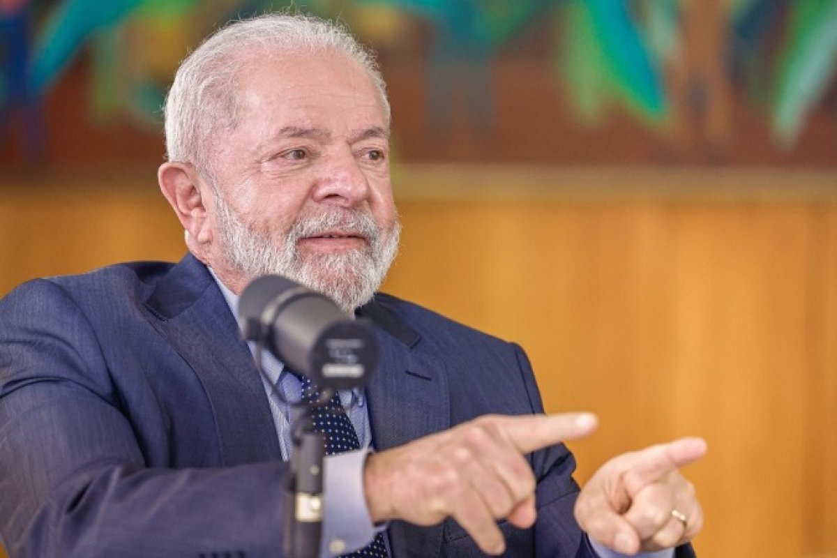 Lula rebate Bolsonaro: 'Jumento é mais esperto que alguns'