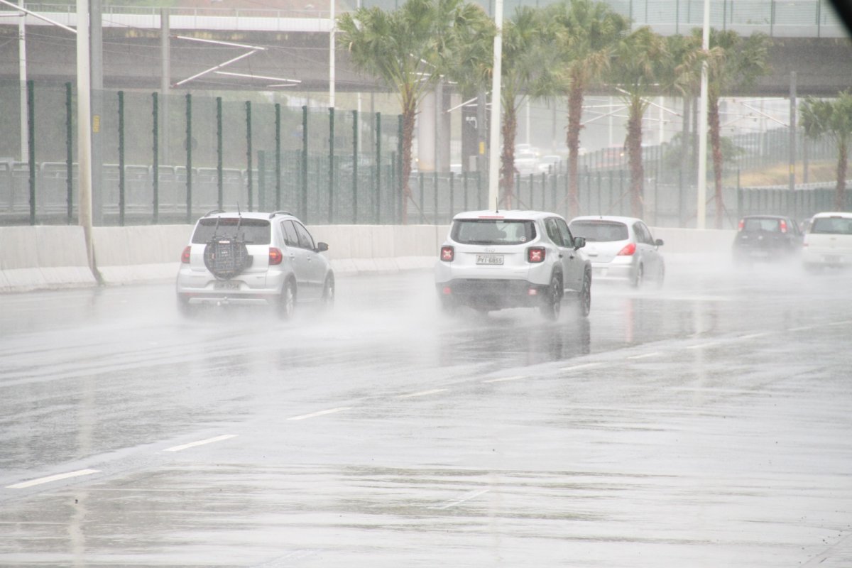 Previsão de chuvas e tempo nublado em Salvador para o final de semana