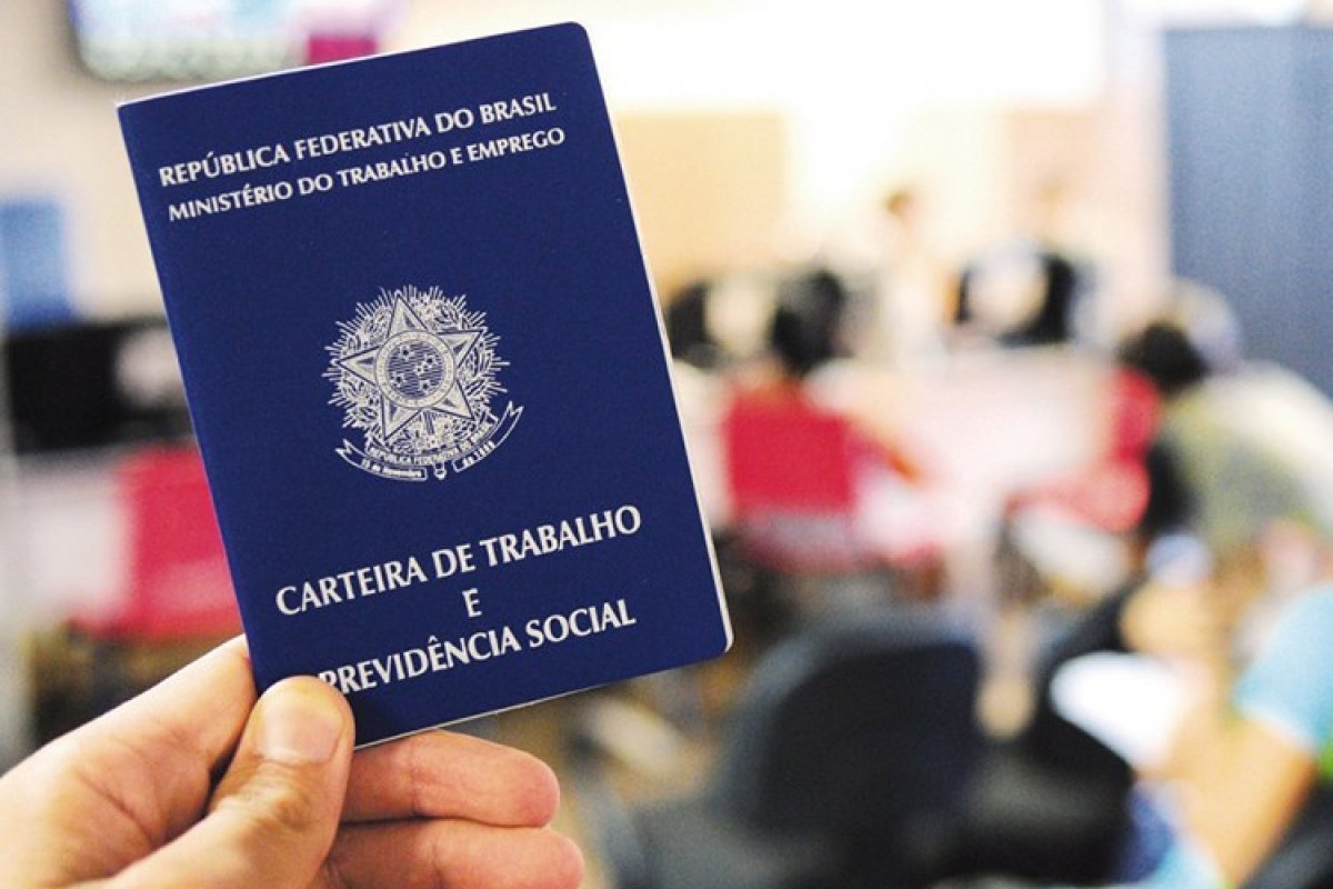 Confira as vagas de emprego ofertadas pelo SineBahia nesta segunda-feira (31)