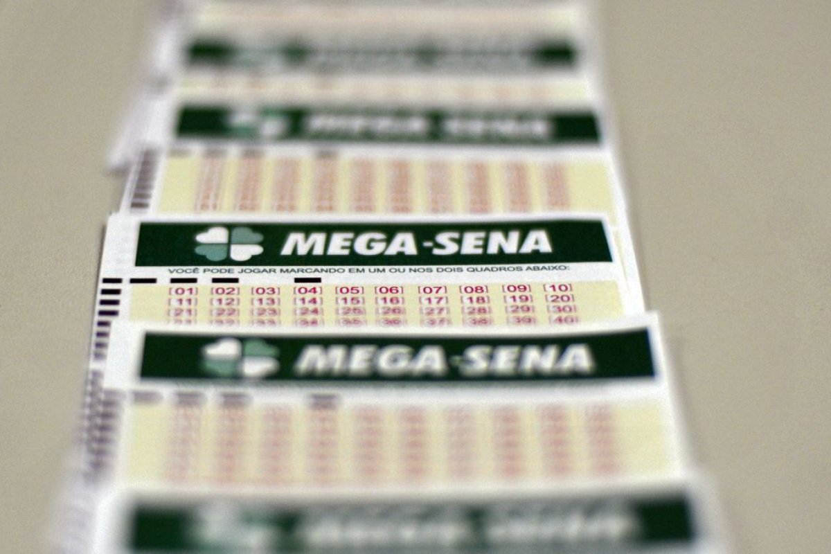 Mega-Sena oferece prêmio de R$ 40 milhões neste sábado