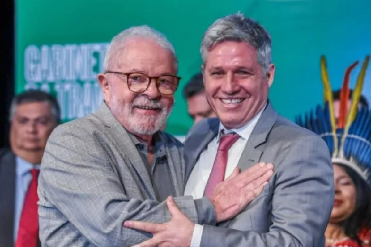 Ministro do Desenvolvimento Agrário diz que invasão do MST foi causada por "ansiedade"