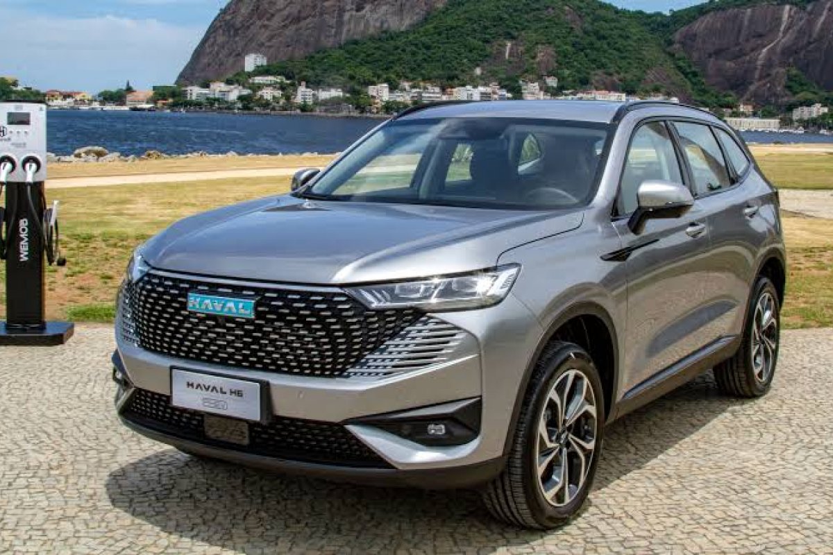 HAVAL H6 híbrido lidera vendas sobre Corolla Cross