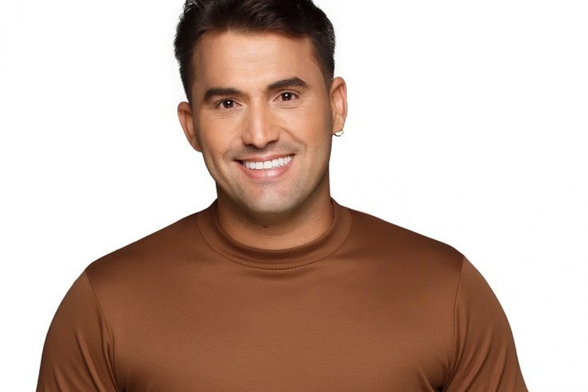 Tayrone promete show especial para o festival 10 Horas de Arrocha!