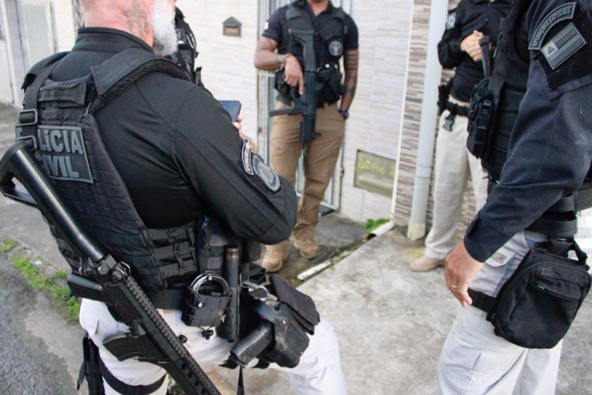 Polícia Civil deflagra "Operação Depom Forte Integrado" para combater crimes violentos na RMS