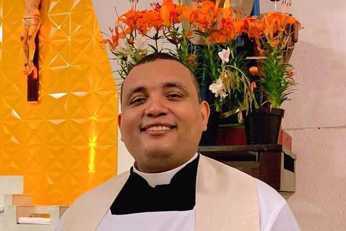 Mais uma vítima denuncia padre acusado de crimes sexuais contra crianças no Rio de Janeiro
